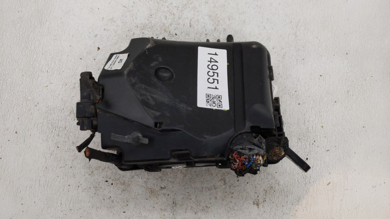 2014-2015 Kia Rondo Fusebox Fuse Box Panel Relay Module P/N:N91210-A4326 Fits Fits 2014 2015 OEM Used Auto Parts - Oemusedau