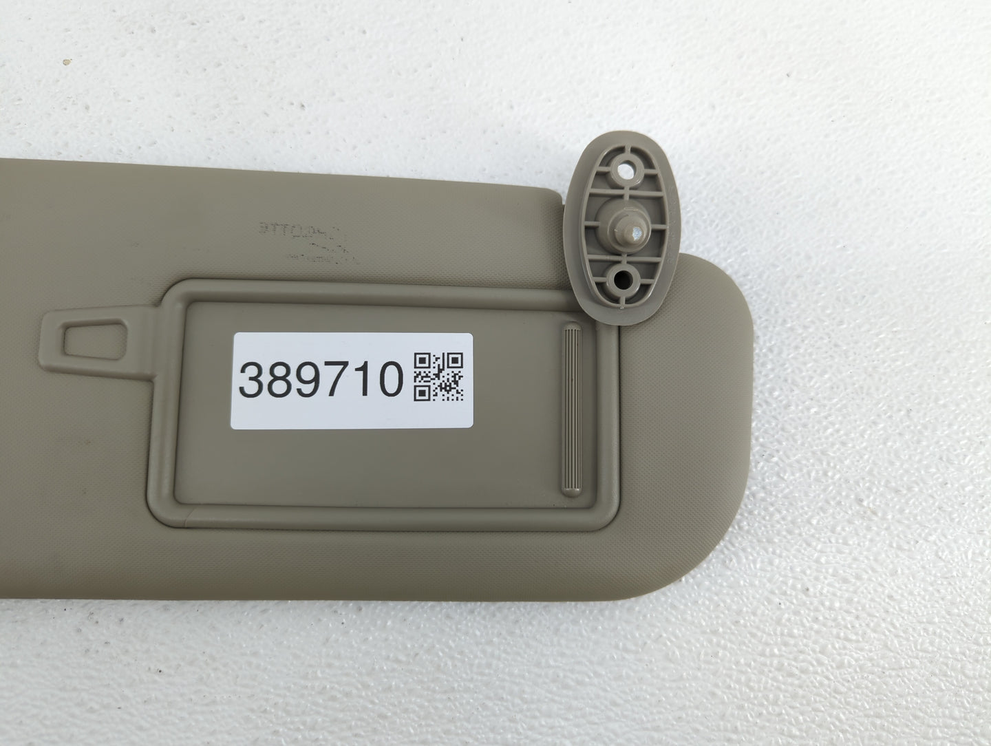 2014-2017 Kia Rondo Sun Visor Shade Replacement Passenger Right Mirror Fits Fits 2014 2015 2016 2017 OEM Used Auto Parts - O