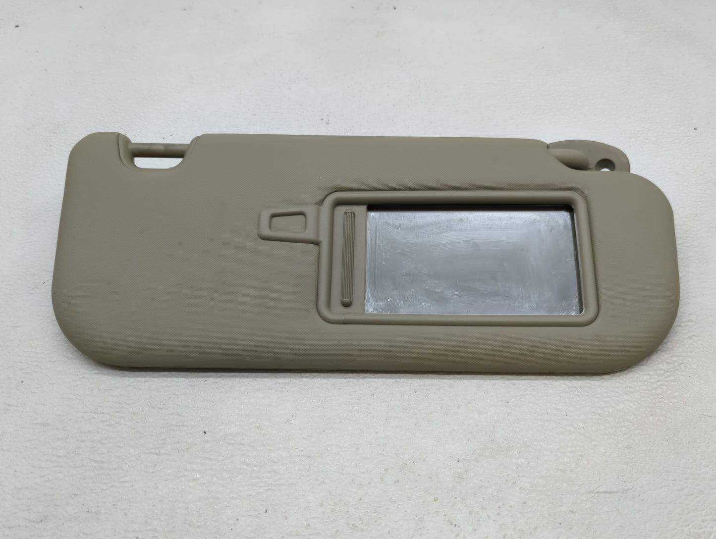 2014-2017 Kia Rondo Sun Visor Shade Replacement Passenger Right Mirror Fits Fits 2014 2015 2016 2017 OEM Used Auto Parts - O