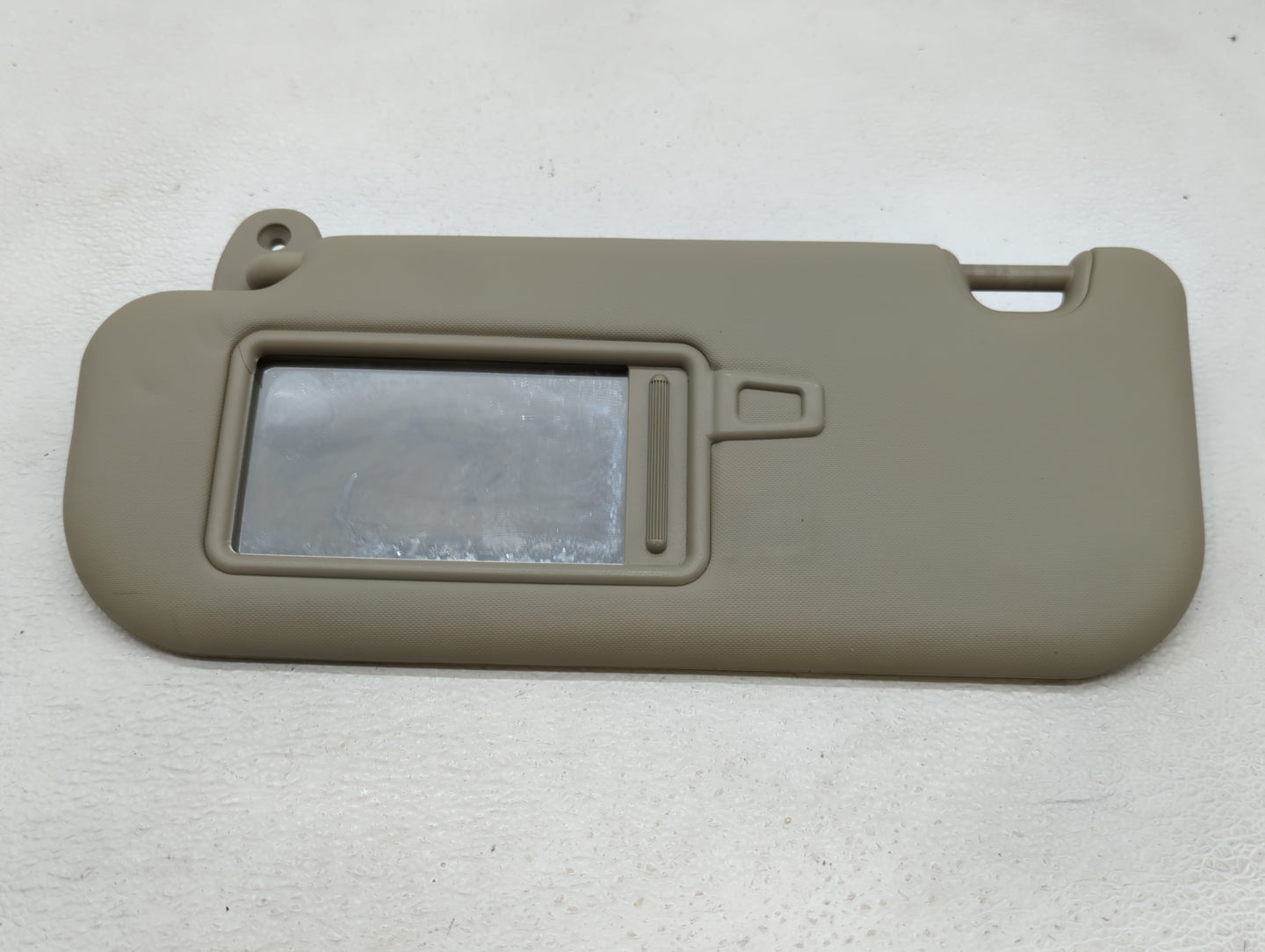 2014-2017 Kia Rondo Sun Visor Shade Replacement Driver Left Mirror Fits Fits 2014 2015 2016 2017 OEM Used Auto Parts - Oemus