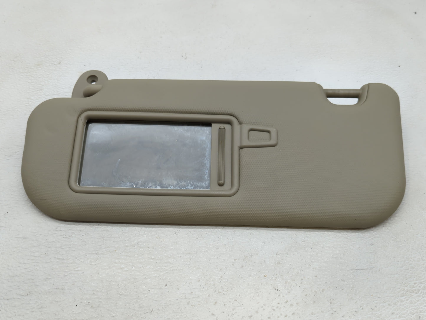 2014-2017 Kia Rondo Sun Visor Shade Replacement Driver Left Mirror Fits Fits 2014 2015 2016 2017 OEM Used Auto Parts - Oemus