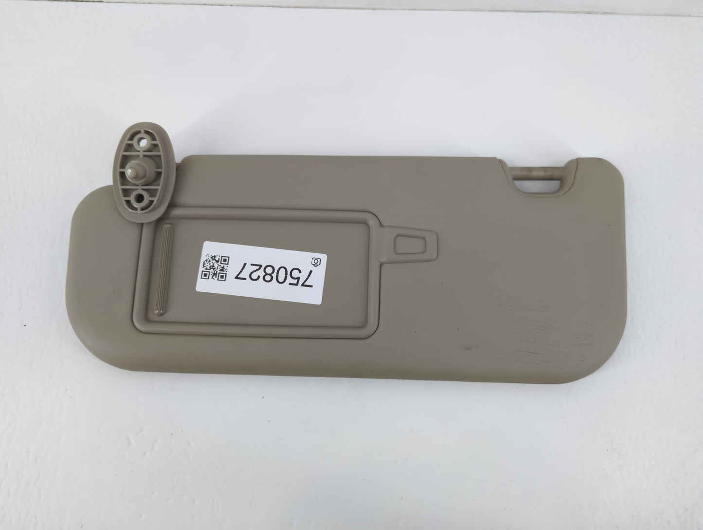 2014-2017 Kia Rondo Sun Visor Shade Replacement Driver Left Mirror Fits Fits 2014 2015 2016 2017 OEM Used Auto Parts - Oemus