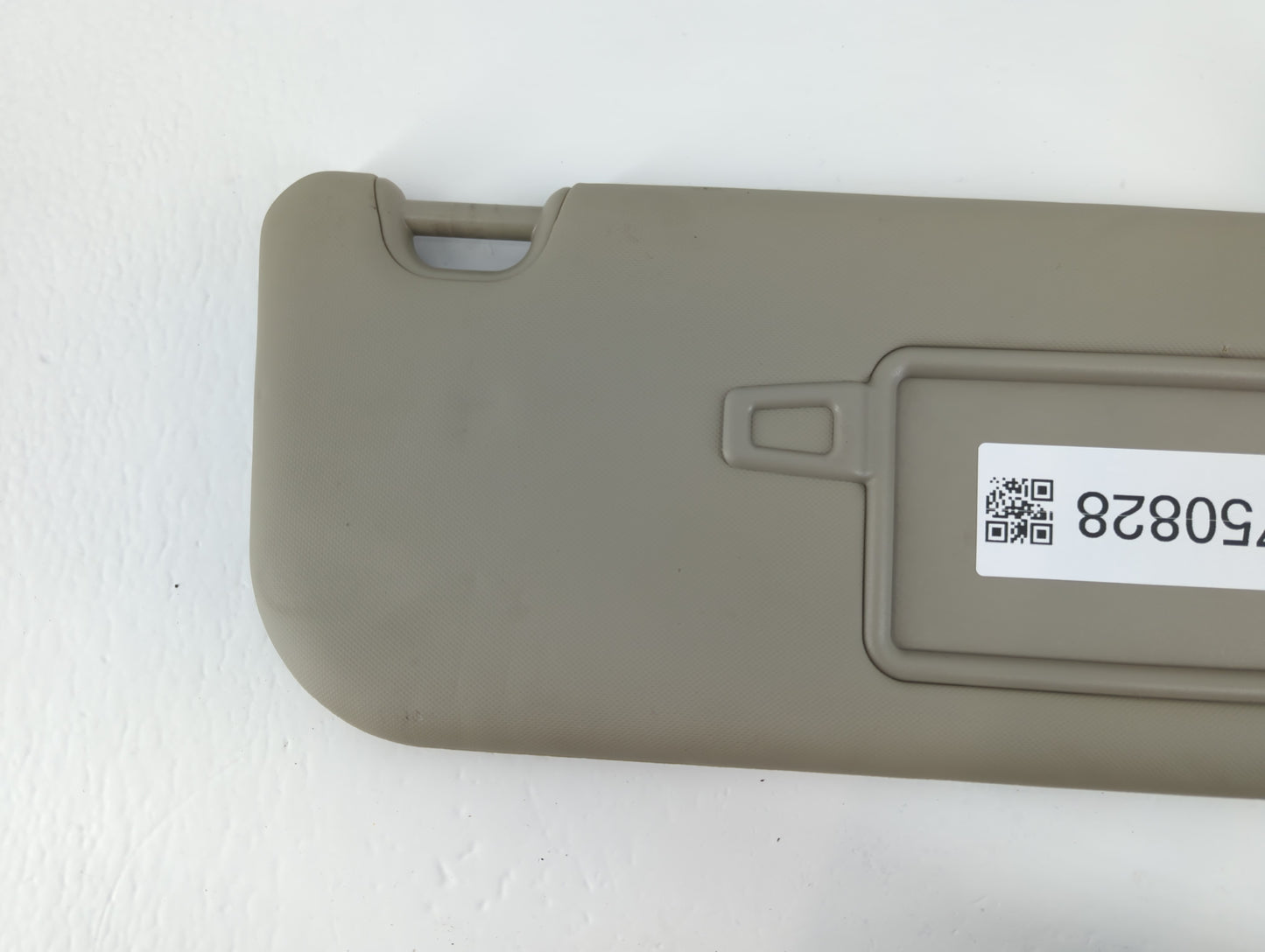 2014-2017 Kia Rondo Sun Visor Shade Replacement Passenger Right Mirror Fits Fits 2014 2015 2016 2017 OEM Used Auto Parts - O