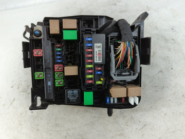 2014-2015 Kia Rondo Fusebox Fuse Box Panel Relay Module P/N:91210 A4320 Fits Fits 2014 2015 OEM Used Auto Parts - Oemusedaut