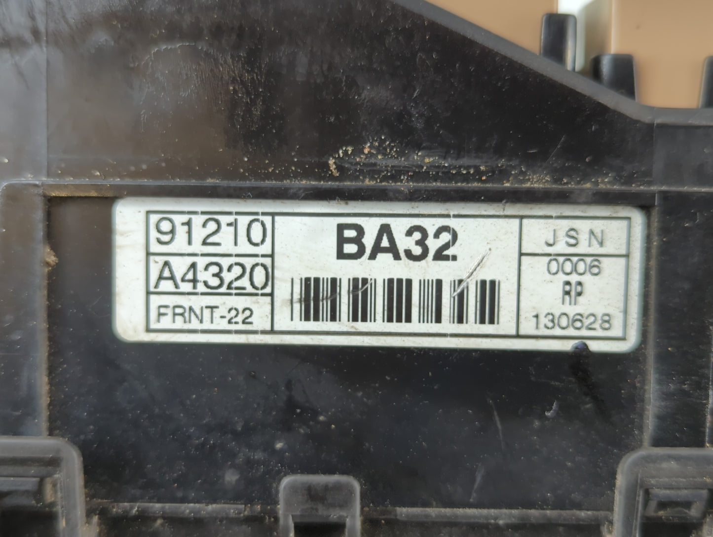 2014-2015 Kia Rondo Fusebox Fuse Box Panel Relay Module P/N:91210 A4320 Fits Fits 2014 2015 OEM Used Auto Parts - Oemusedaut