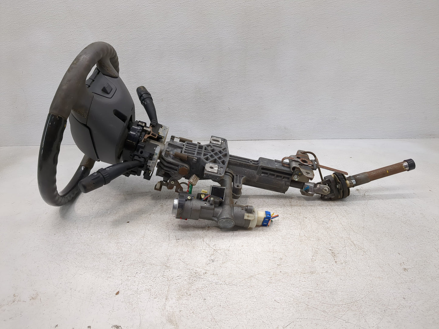 2014 Kia Sedona Steering Wheel Oem - Oemusedautoparts1.com