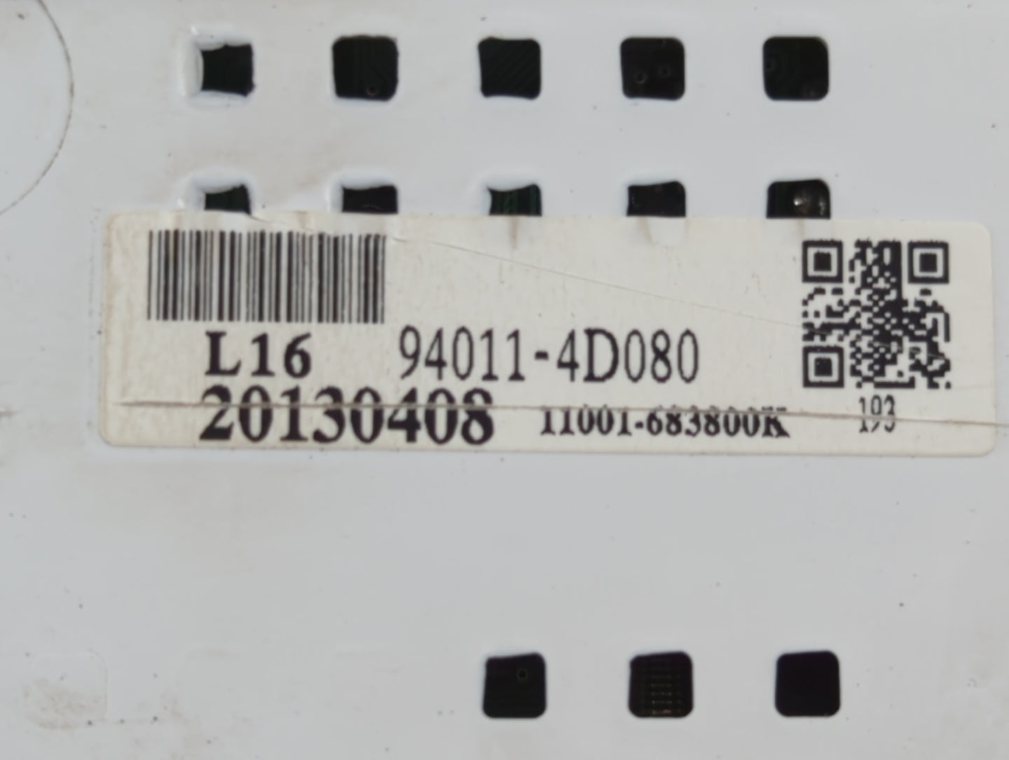 2011-2014 Kia Sedona Instrument Cluster Speedometer Gauges P/N:94011-4D080 Fits Fits 2011 2012 2014 OEM Used Auto Parts - Oe