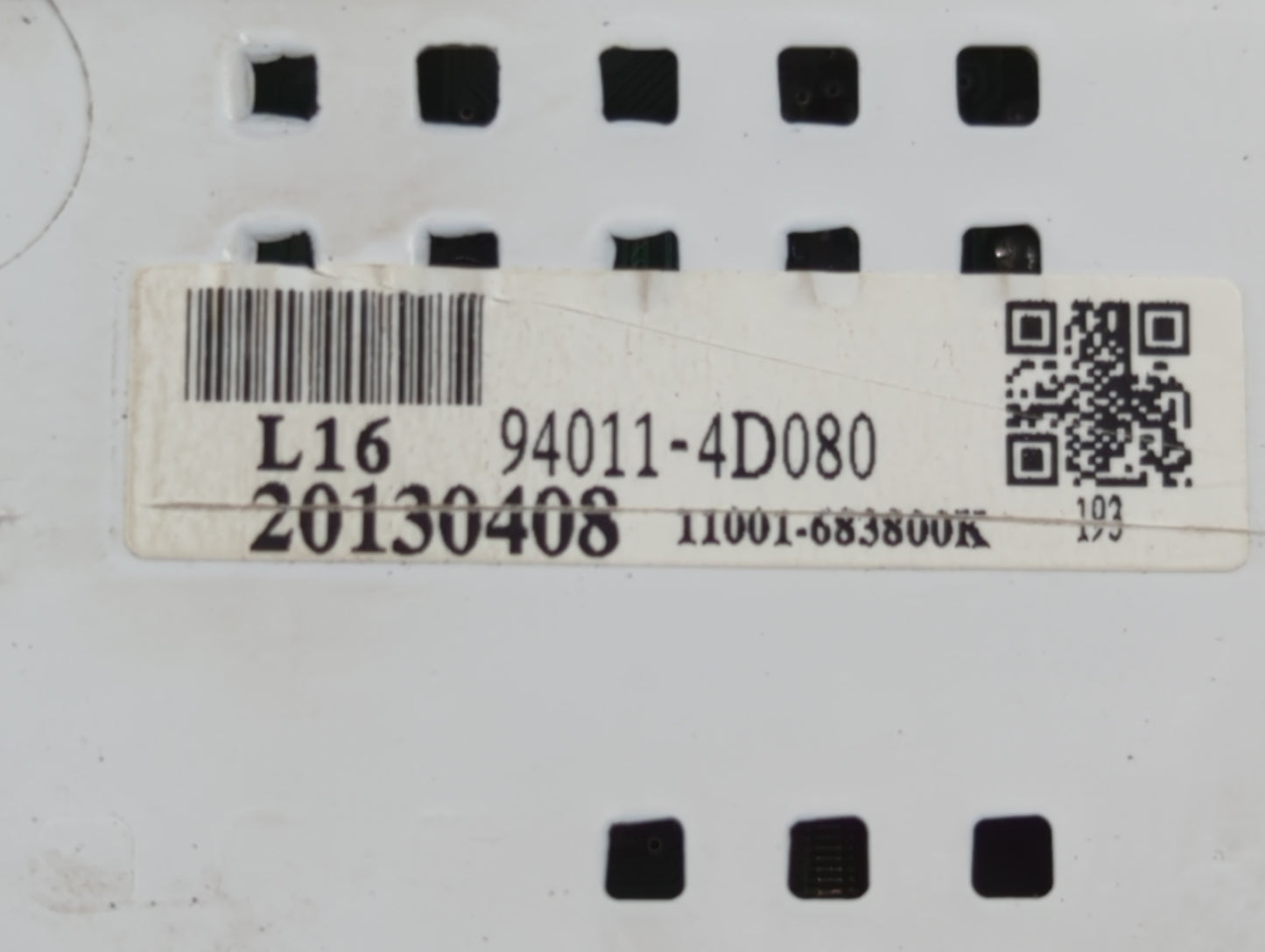 2011-2014 Kia Sedona Instrument Cluster Speedometer Gauges P/N:94011-4D080 Fits Fits 2011 2012 2014 OEM Used Auto Parts - Oe