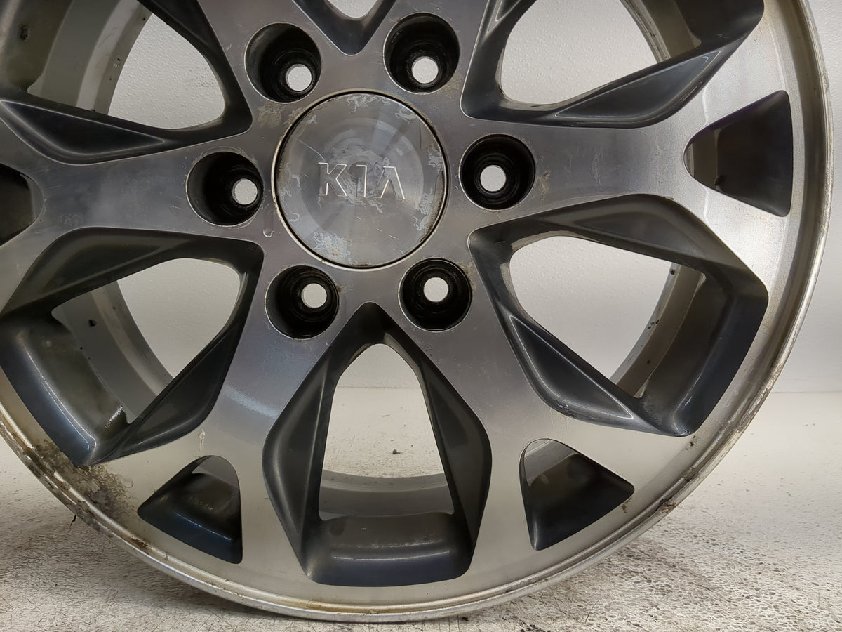 2014-2014 Kia Sedona Oem Wheel Rim 1253080 - Oemusedautoparts1.com