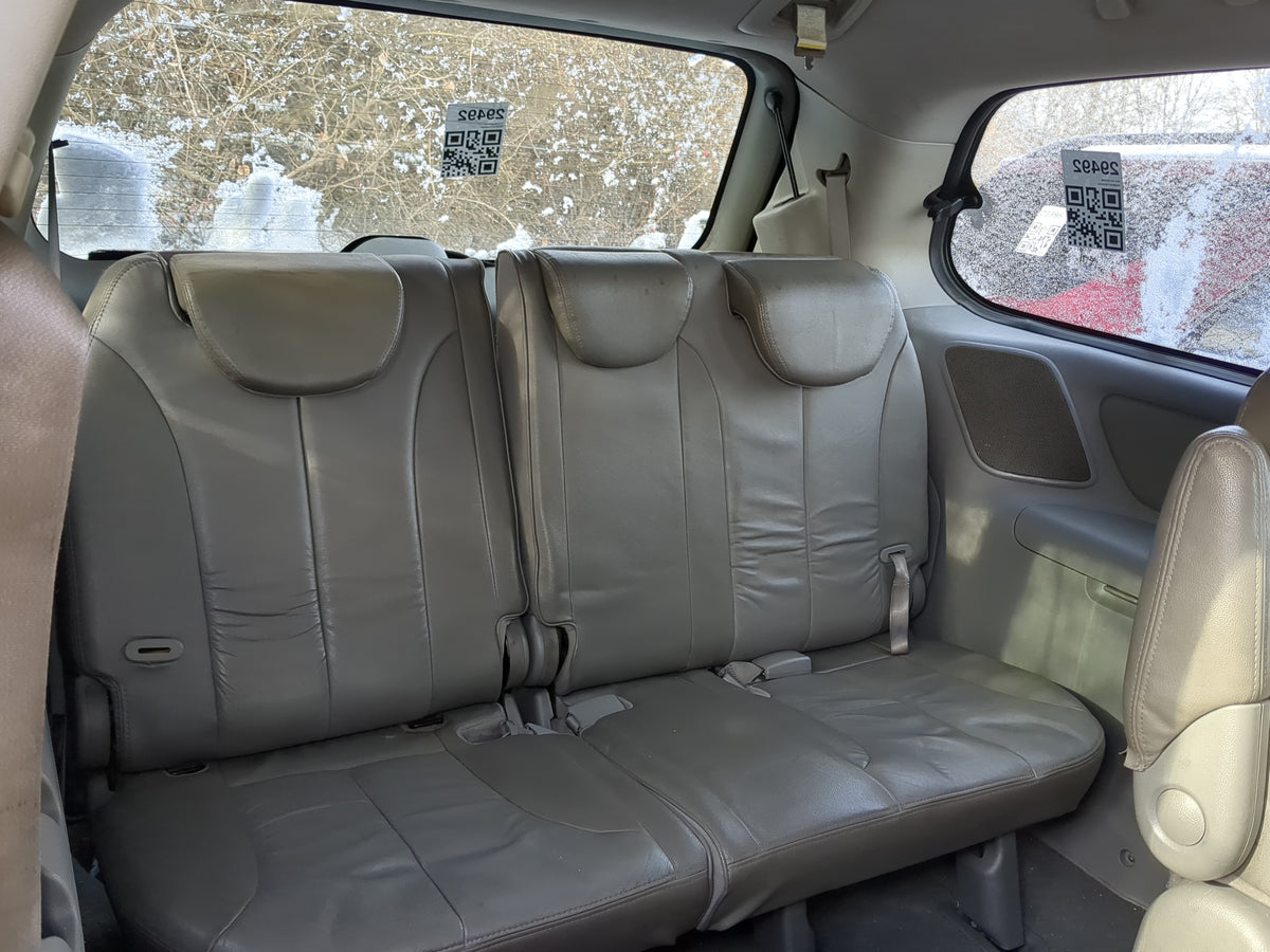 2014 Kia Sedona Rear Seat Oem - Oemusedautoparts1.com