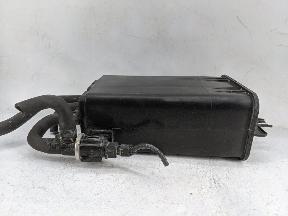 2014 Kia Sedona Fuel Vapor Charcoal Canister 1477320 - Oemusedautoparts1.com