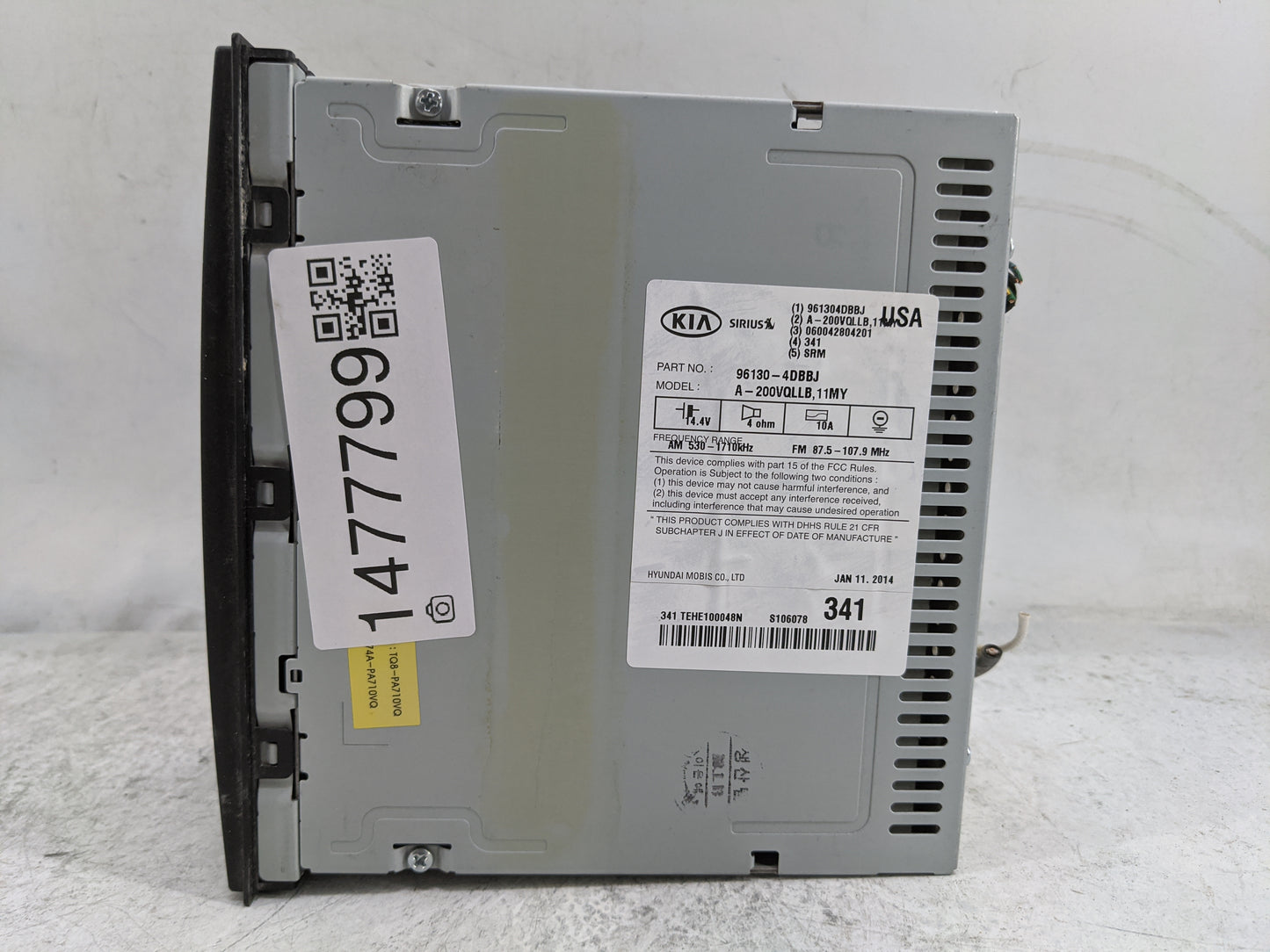 2011-2014 Kia Sedona Radio AM FM Cd Player Receiver Replacement P/N:96130-4DBBJ 961304DBBJ Fits Fits 2011 2012 2014 OEM Used