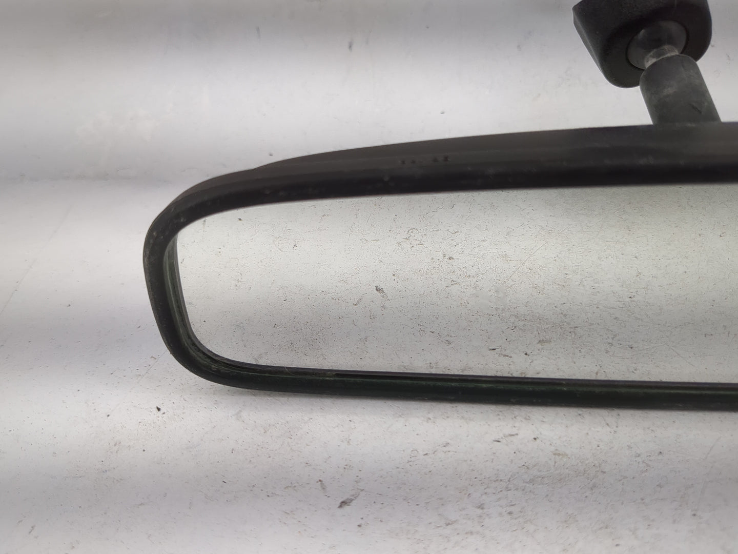 2010-2020 Kia Sedona Interior Rear View Mirror Replacement OEM P/N:E4 012143 Fits OEM Used Auto Parts - Oemusedautoparts1.co