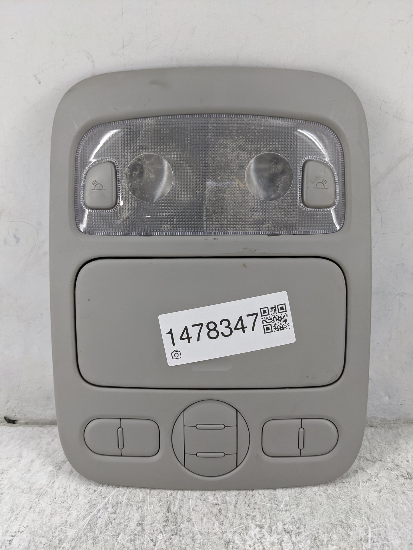 2014 Kia Sedona Overhead Roof Console 1478347 - Oemusedautoparts1.com