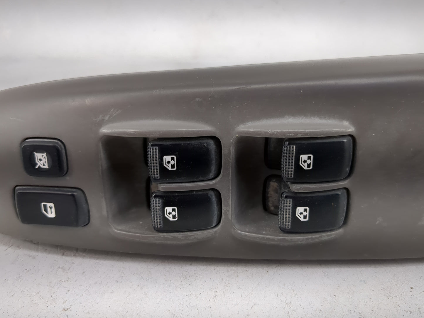 2006-2014 Kia Sedona Master Power Window Switch Replacement Driver Side Left P/N:202004543 Fits OEM Used Auto Parts - Oemuse