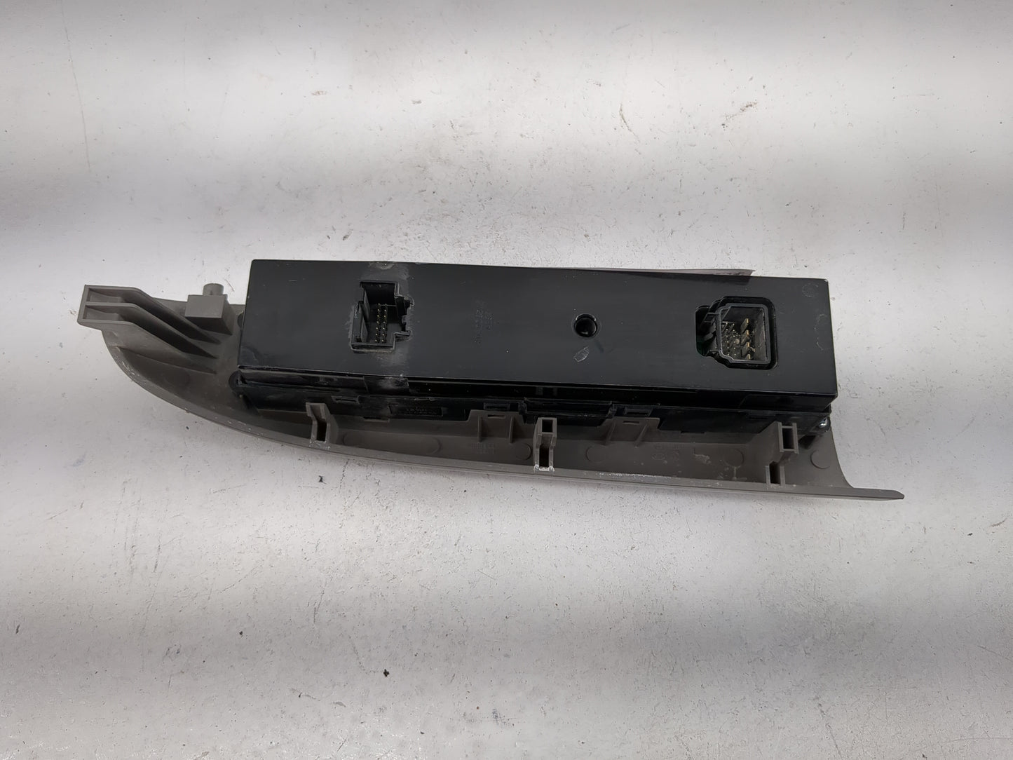 2006-2014 Kia Sedona Master Power Window Switch Replacement Driver Side Left P/N:202004543 Fits OEM Used Auto Parts - Oemuse