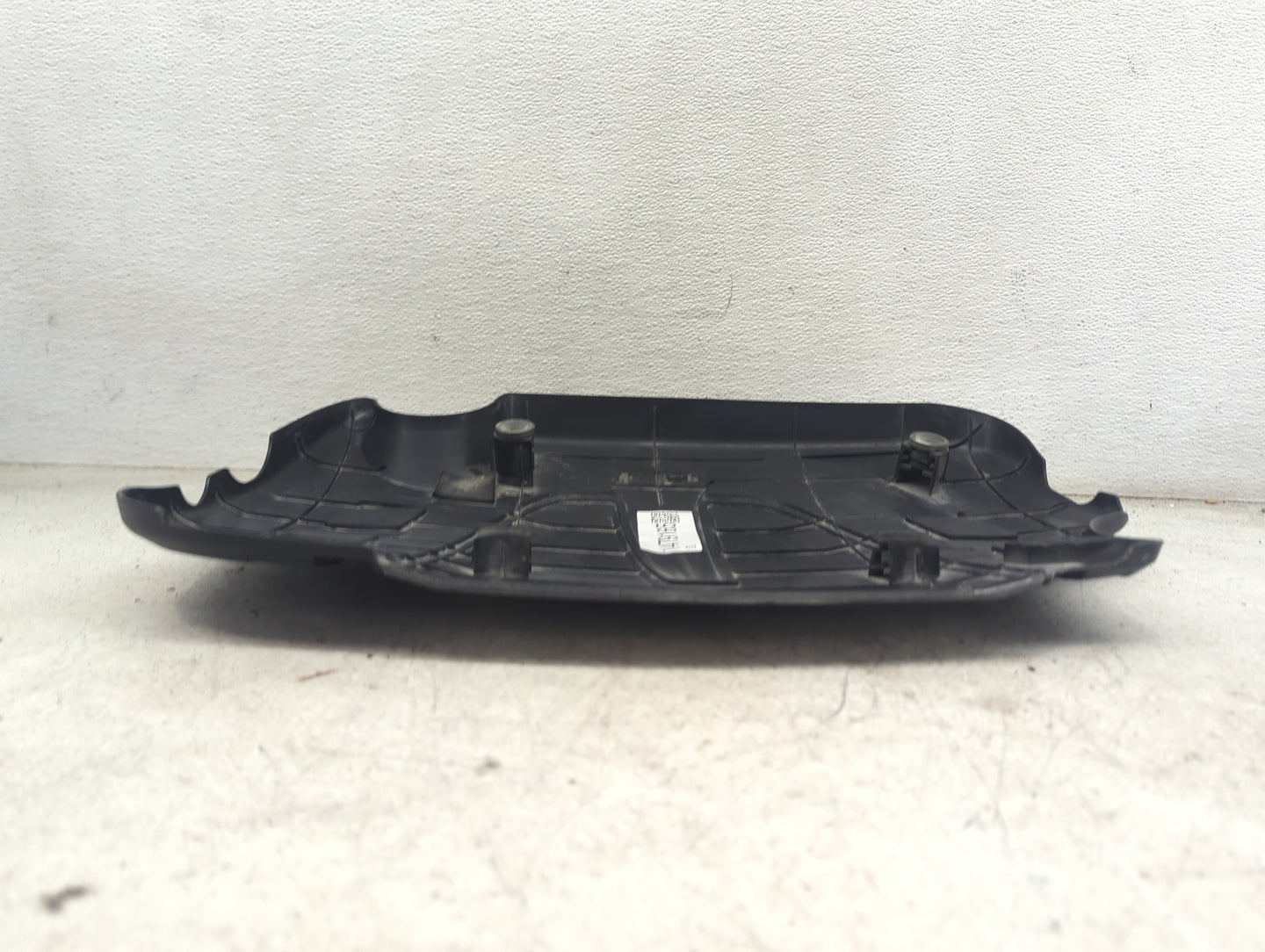 2014 Kia Sedona Engine Cover Black - Oemusedautoparts1.com