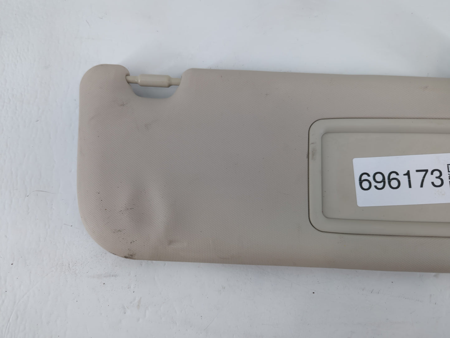 2011-2014 Kia Sedona Passenger Side View Mirror - Right Door Mirror OEM Used - Oemusedautoparts1.com