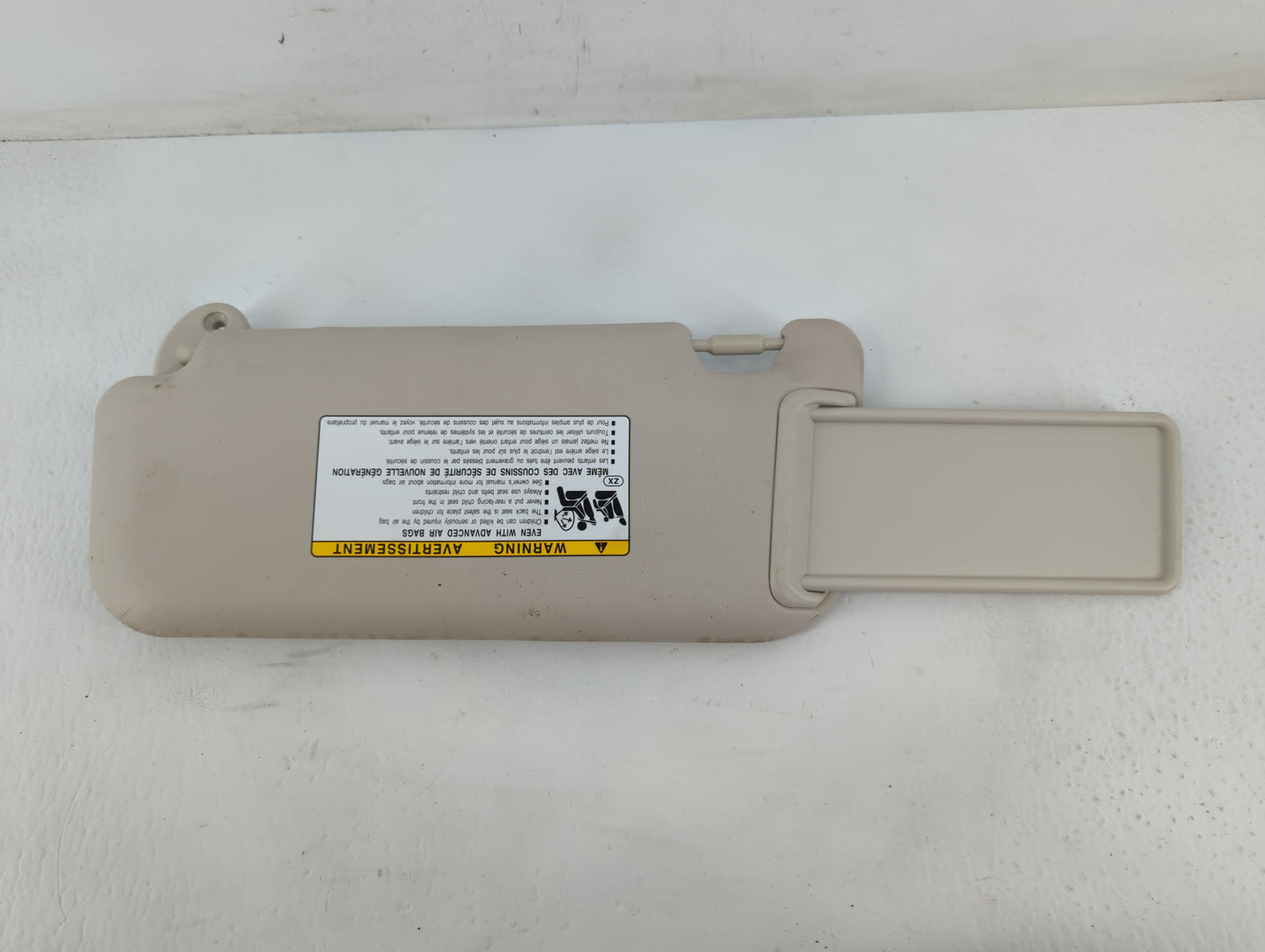 2011-2014 Kia Sedona Passenger Side View Mirror - Right Door Mirror OEM Used - Oemusedautoparts1.com