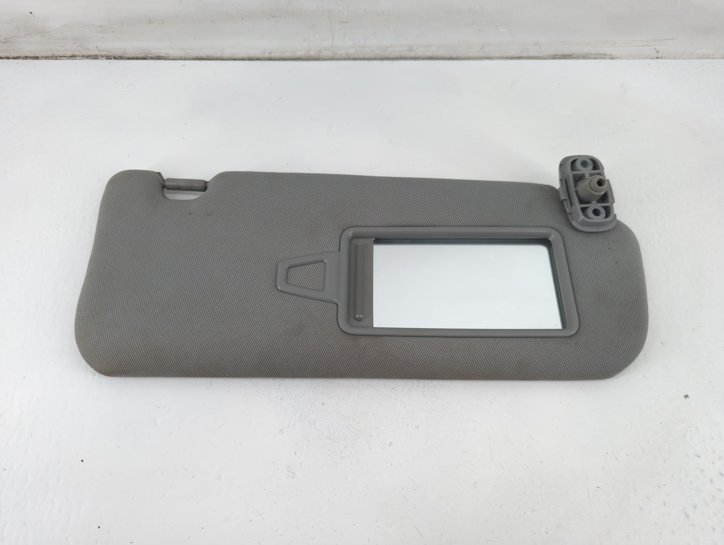 2011-2015 Kia Sorento Sun Visor Shade Replacement Passenger Right Mirror Fits Fits 2011 2012 2013 2014 2015 OEM Used Auto Pa