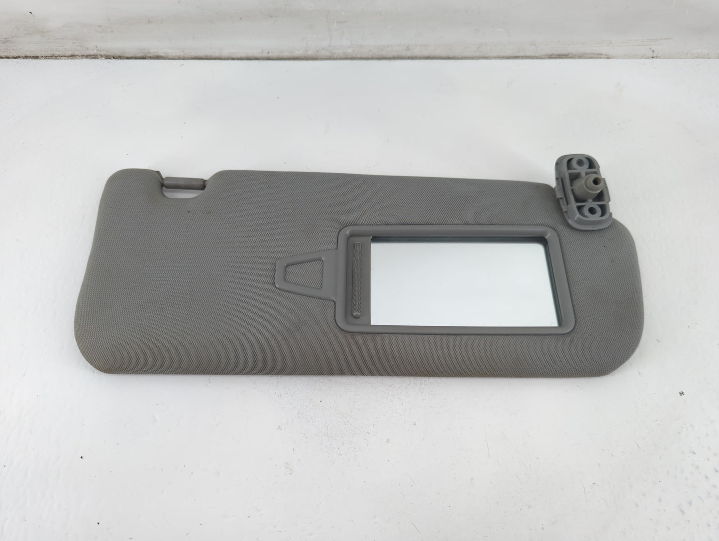 2011-2015 Kia Sorento Sun Visor Shade Replacement Passenger Right Mirror Fits Fits 2011 2012 2013 2014 2015 OEM Used Auto Pa