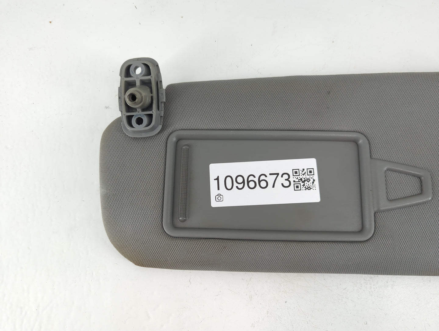 2011-2015 Kia Sorento Sun Visor Shade Replacement Driver Left Mirror Fits Fits 2011 2012 2013 2014 2015 OEM Used Auto Parts 