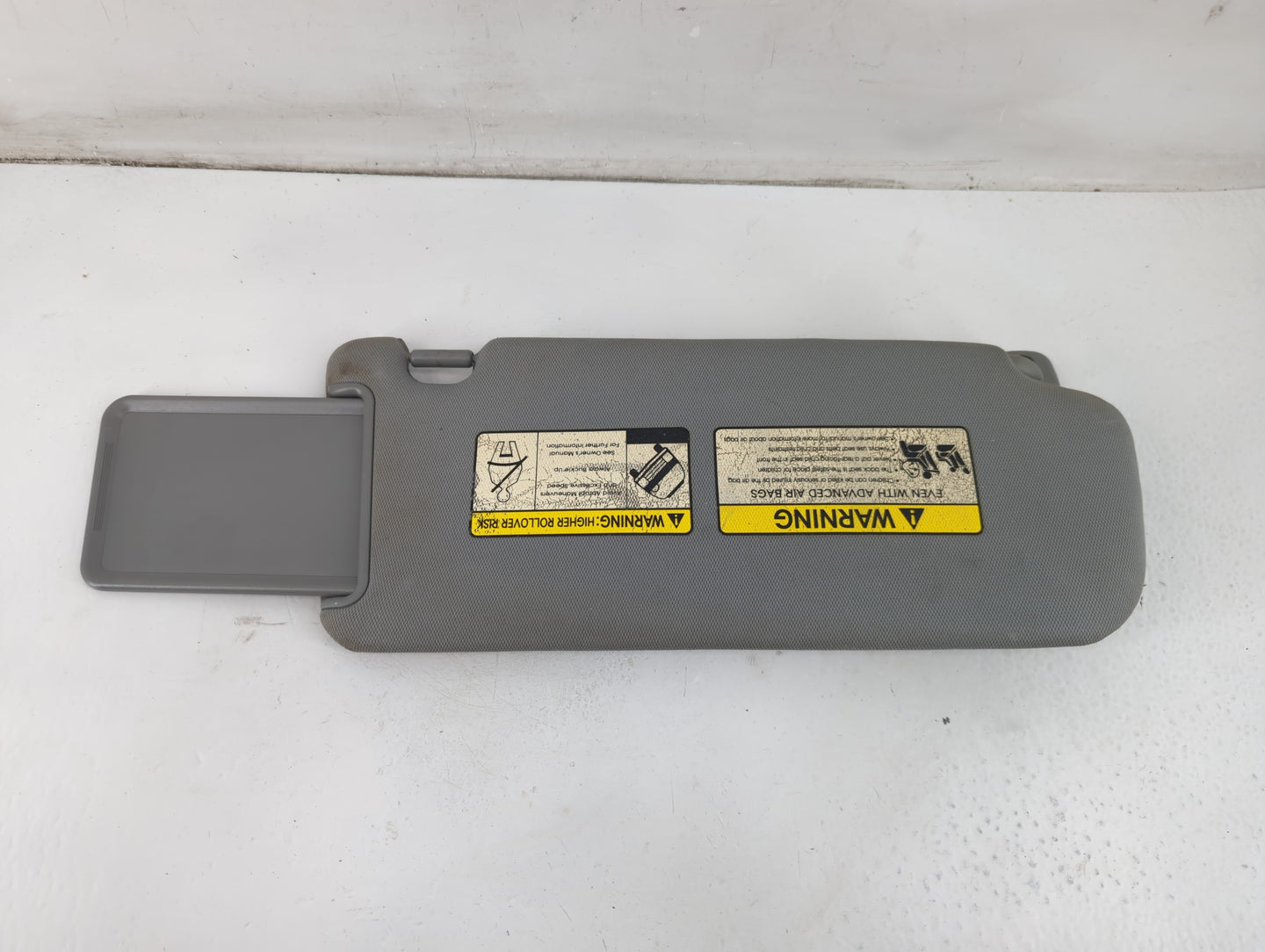 2011-2015 Kia Sorento Sun Visor Shade Replacement Driver Left Mirror Fits Fits 2011 2012 2013 2014 2015 OEM Used Auto Parts 