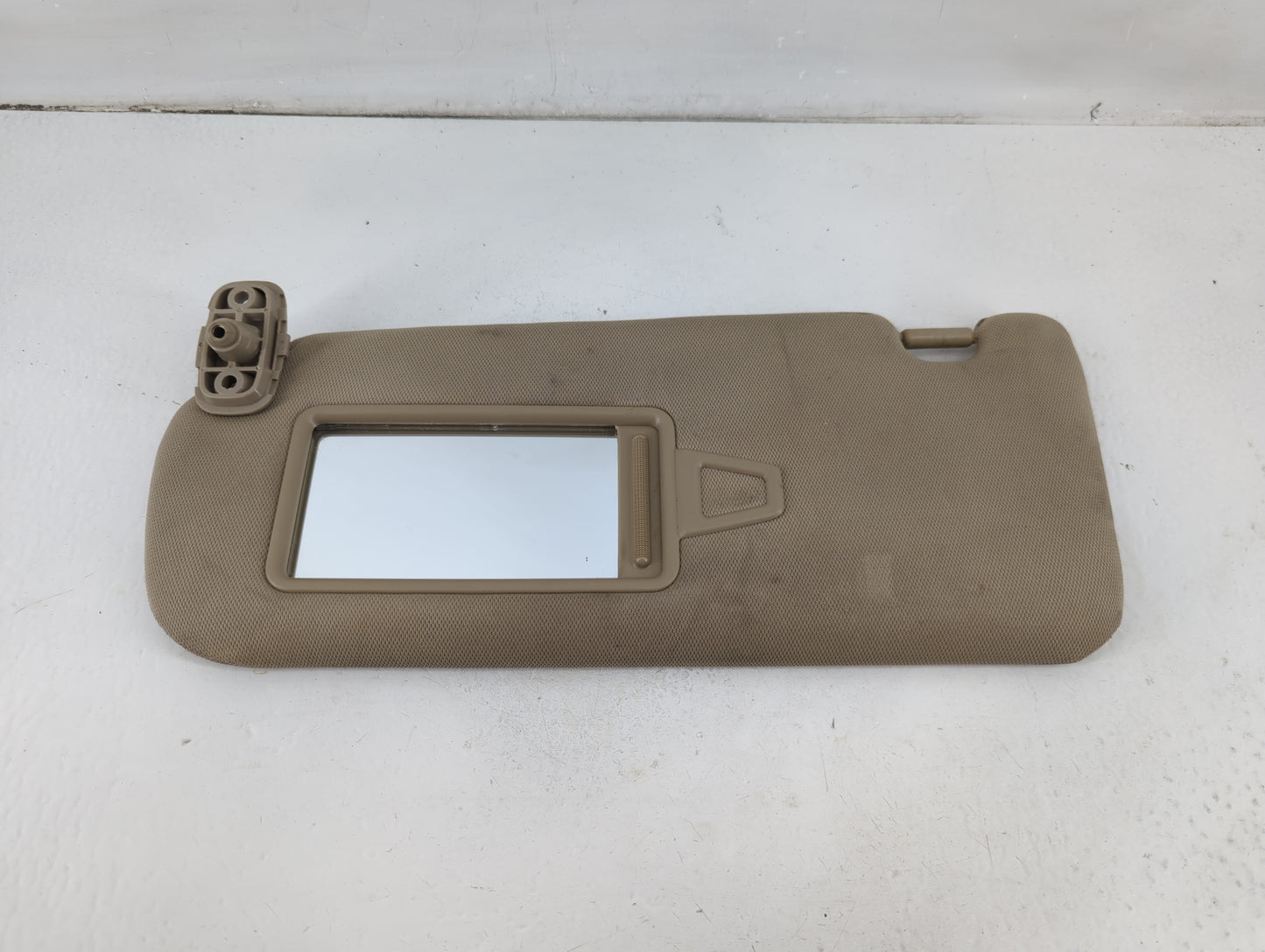 2011-2015 Kia Sorento Sun Visor Shade Replacement Driver Left Mirror Fits Fits 2011 2012 2013 2014 2015 OEM Used Auto Parts 