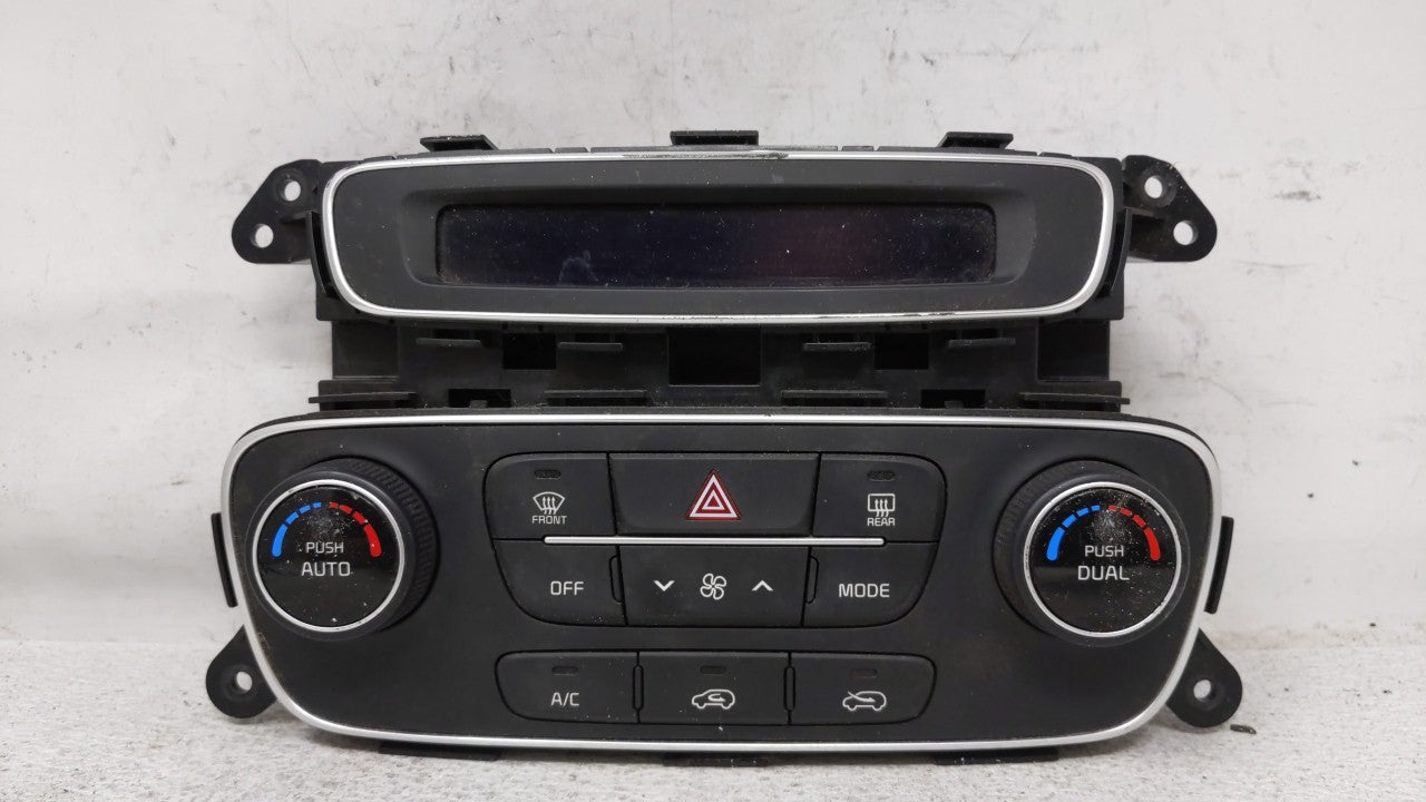 2014-2015 Kia Sorento Climate Control Module Temperature AC/Heater Replacement P/N:97250-IUXXX Fits Fits 2014 2015 OEM Used 
