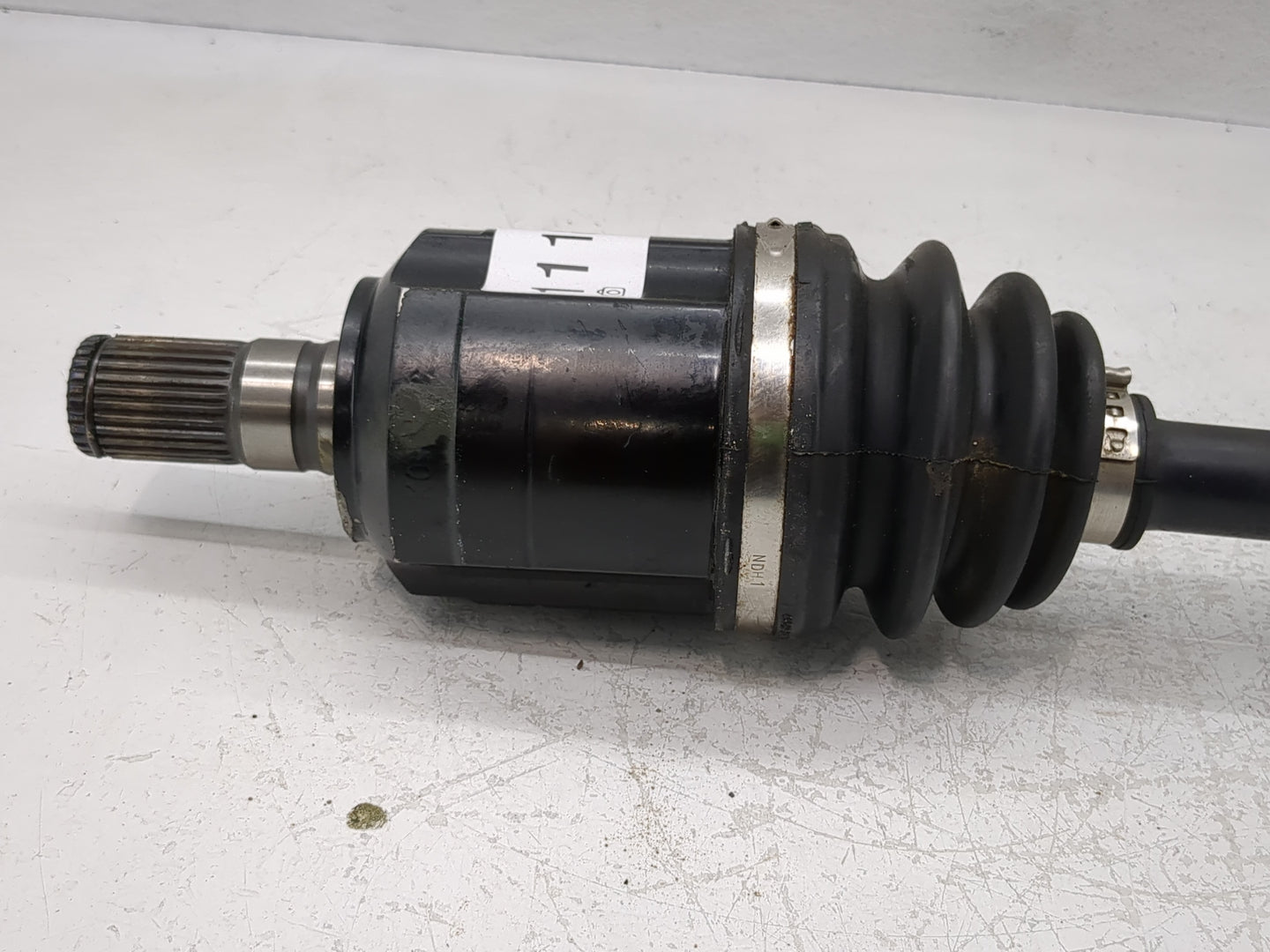 2014-2015 Kia Sorento Axle Shaft Front Driver Cv C/v - Oemusedautoparts1.com