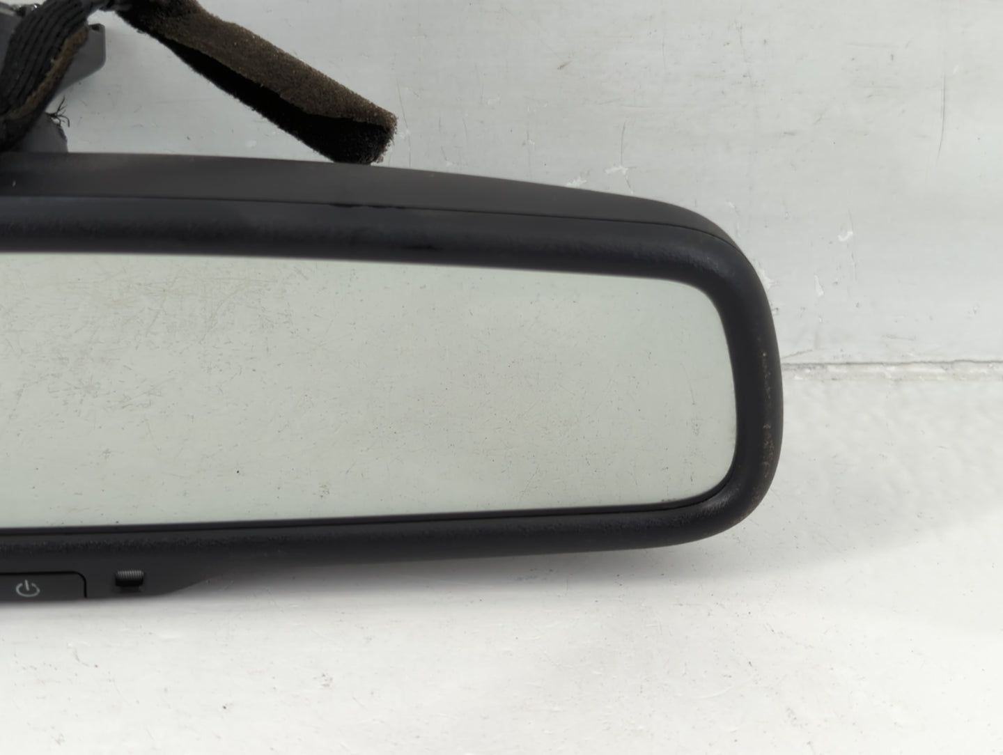 2011-2020 Kia Sorento Interior Rear View Mirror Replacement OEM P/N:E11026004 Fits OEM Used Auto Parts - Oemusedautoparts1.c