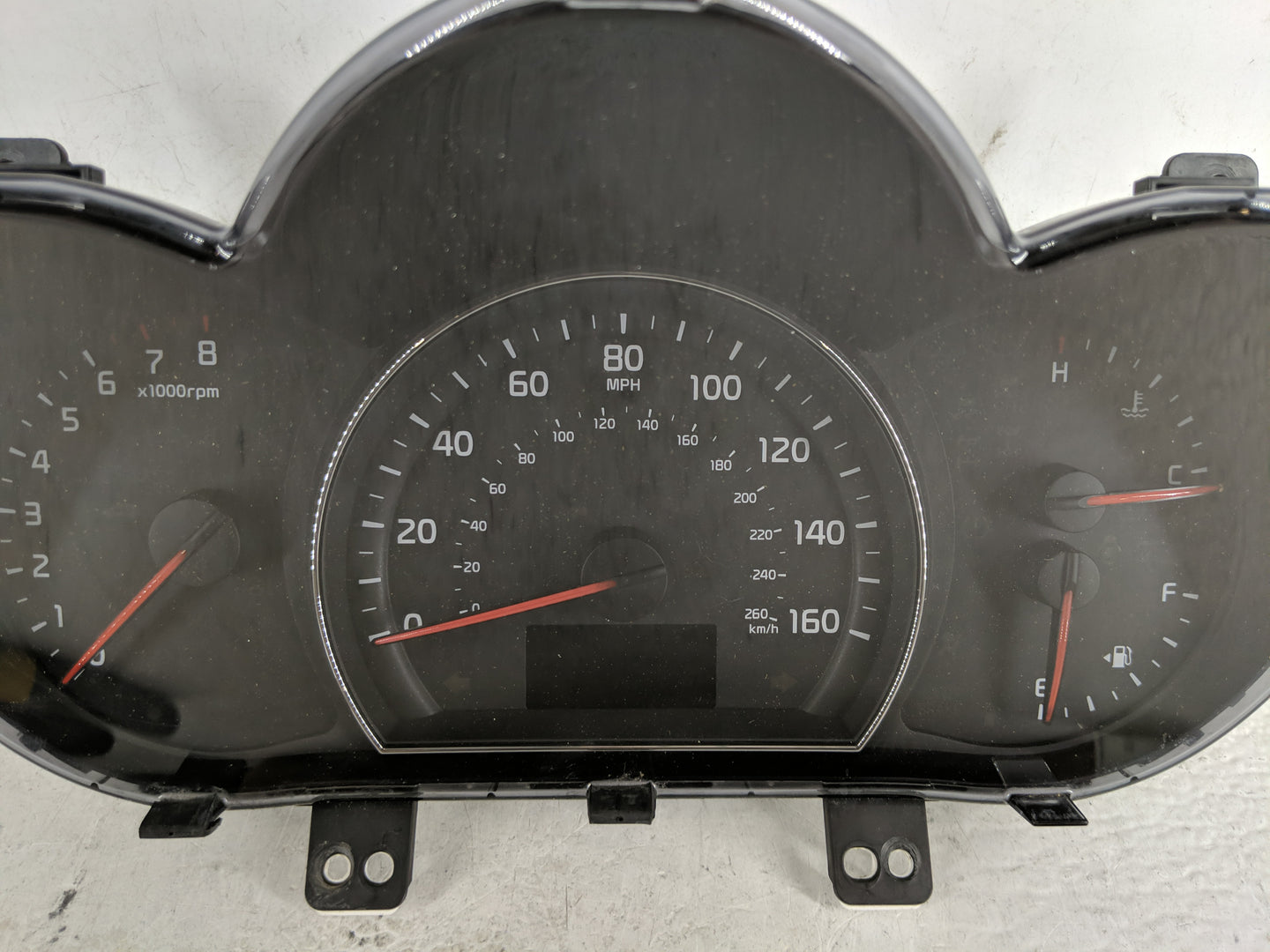 2014-2015 Kia Sorento Instrument Cluster Speedometer Gauges P/N:94004-1U010 Fits Fits 2014 2015 OEM Used Auto Parts - Oemuse