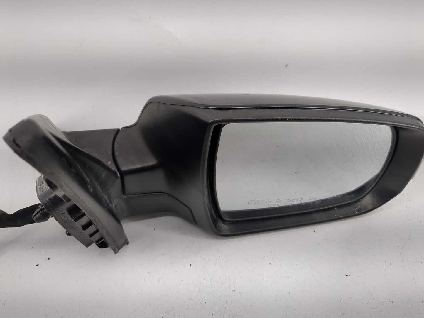2011-2015 Kia Sorento Passenger Side View Mirror - Right Door Mirror OEM Used - Oemusedautoparts1.com
