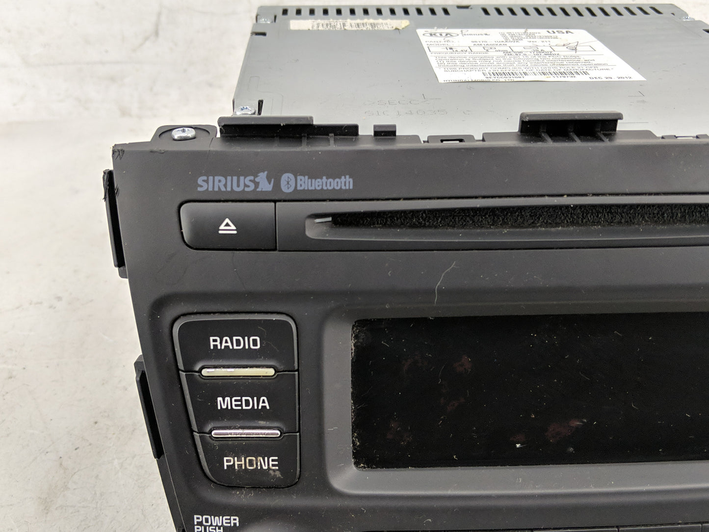 2014-2015 Kia Sorento Radio AM FM Cd Player Receiver Replacement P/N:96170-1UAA0VA Fits Fits 2014 2015 OEM Used Auto Parts -