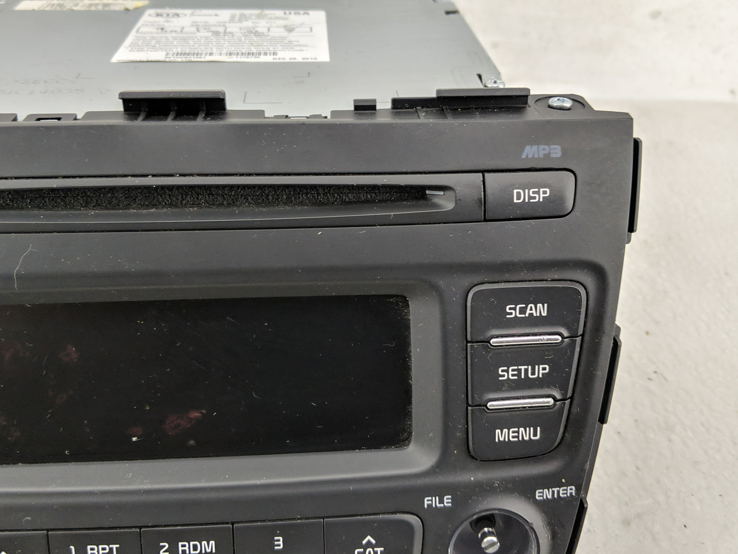 2014-2015 Kia Sorento Radio AM FM Cd Player Receiver Replacement P/N:96170-1UAA0VA Fits Fits 2014 2015 OEM Used Auto Parts -