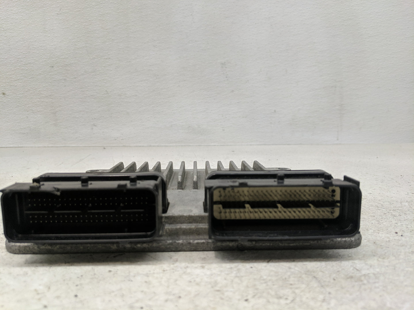 2014 Kia Sorento PCM Engine Control Computer ECU ECM PCU OEM P/N:39110-3CXN0 Fits OEM Used Auto Parts - Oemusedautoparts1.co