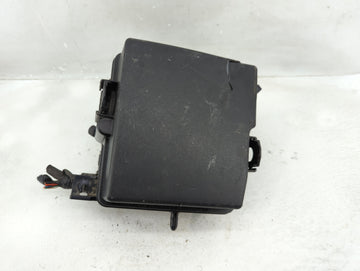 2014-2015 Kia Sorento Fusebox Fuse Box Panel Relay Module P/N:91951-3X100 Fits Fits 2014 2015 OEM Used Auto Parts - Oemuseda