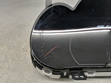 2014-2015 Kia Sorento Instrument Cluster Speedometer Gauges P/N:94014-1U010 Fits Fits 2014 2015 OEM Used Auto Parts