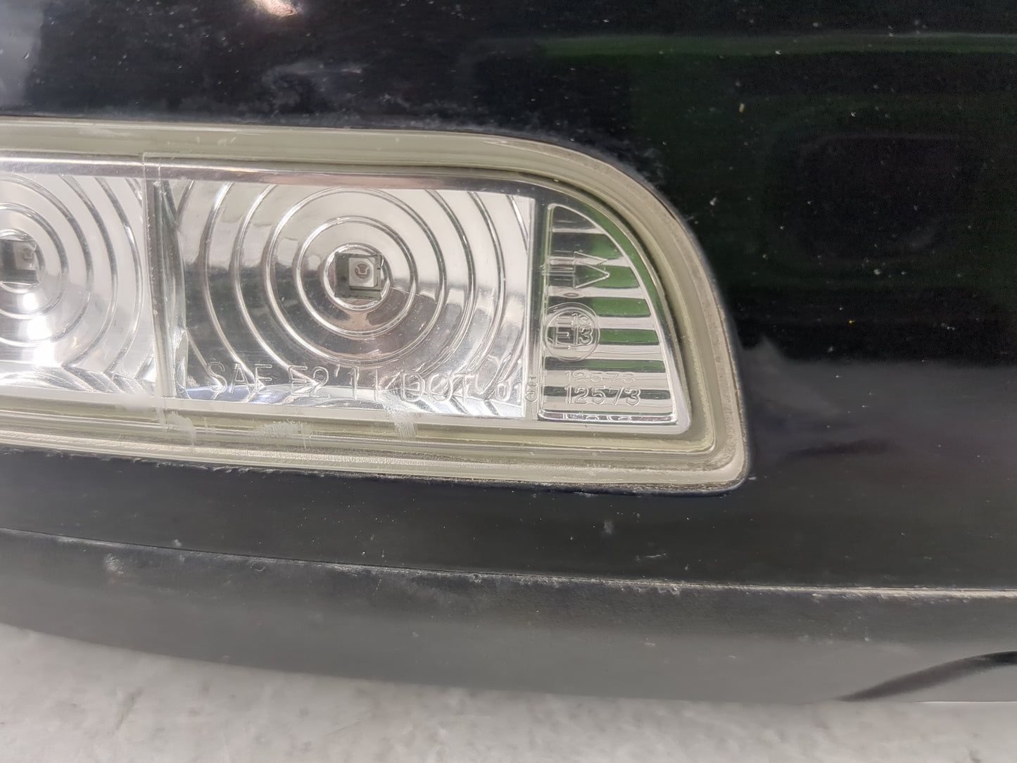 2014-2015 Kia Sorento Passenger Side View Mirror - Right Door Mirror OEM Used - Oemusedautoparts1.com