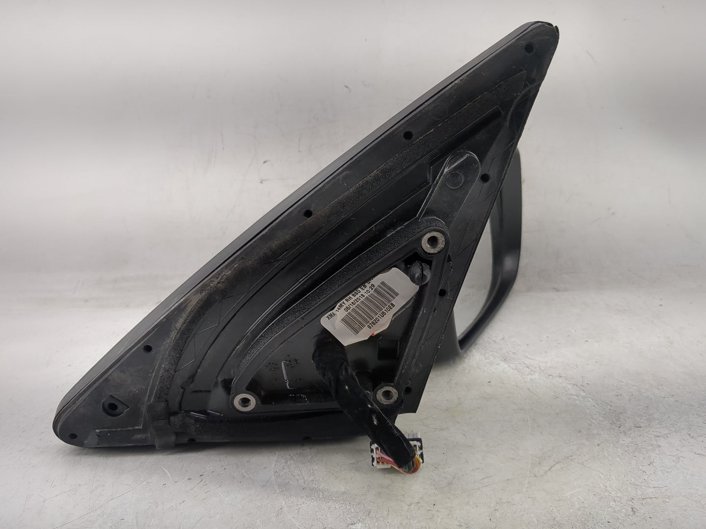 2014-2015 Kia Sorento Passenger Side View Mirror - Right Door Mirror OEM Used - Oemusedautoparts1.com