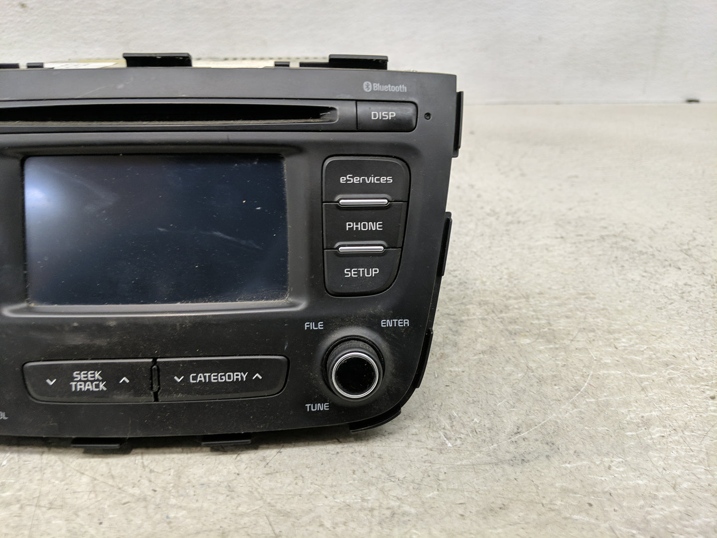 2014-2015 Kia Sorento Radio AM FM Cd Player Receiver Replacement P/N:96160-1U720VA Fits Fits 2014 2015 OEM Used Auto Parts -