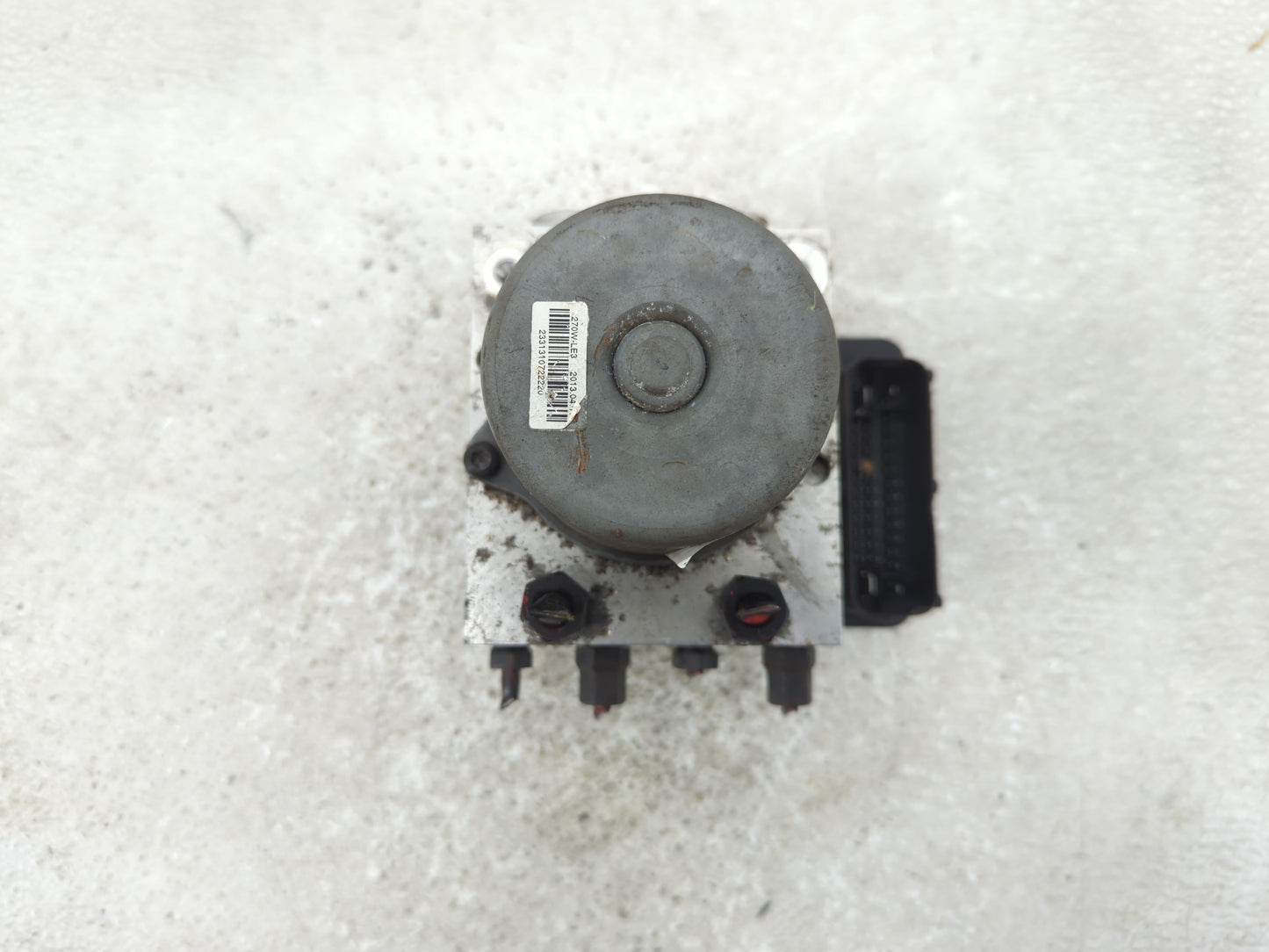 2014-2015 Kia Sorento ABS Pump Control Module Replacement P/N:58920-1U000 Fits Fits 2014 2015 OEM Used Auto Parts - Oemuseda