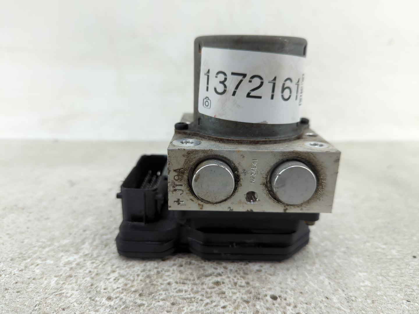 2014-2015 Kia Sorento ABS Pump Control Module Replacement P/N:58920-1U000 Fits Fits 2014 2015 OEM Used Auto Parts - Oemuseda