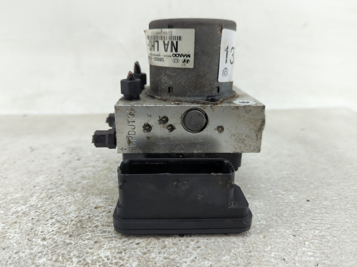 2014-2015 Kia Sorento Anti-Lock Brake ABS Pump Module Actuator OEM P/N:58920-1U000 Fits Fits 2014 2015 OEM Used Auto Parts -