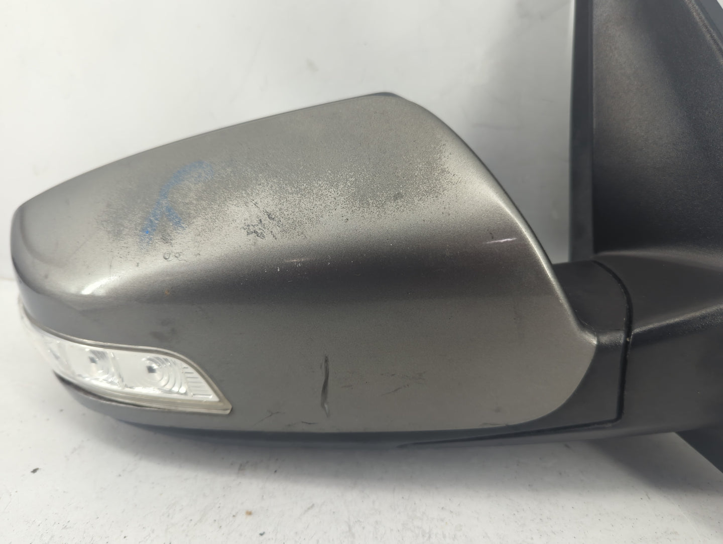 2011-2015 Kia Sorento Passenger Side View Mirror - Right Door Mirror OEM Used - Oemusedautoparts1.com