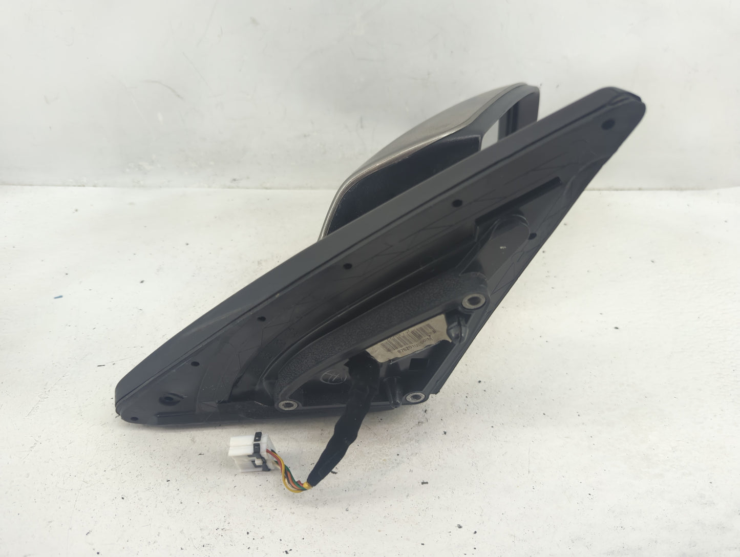 2011-2015 Kia Sorento Passenger Side View Mirror - Right Door Mirror OEM Used - Oemusedautoparts1.com