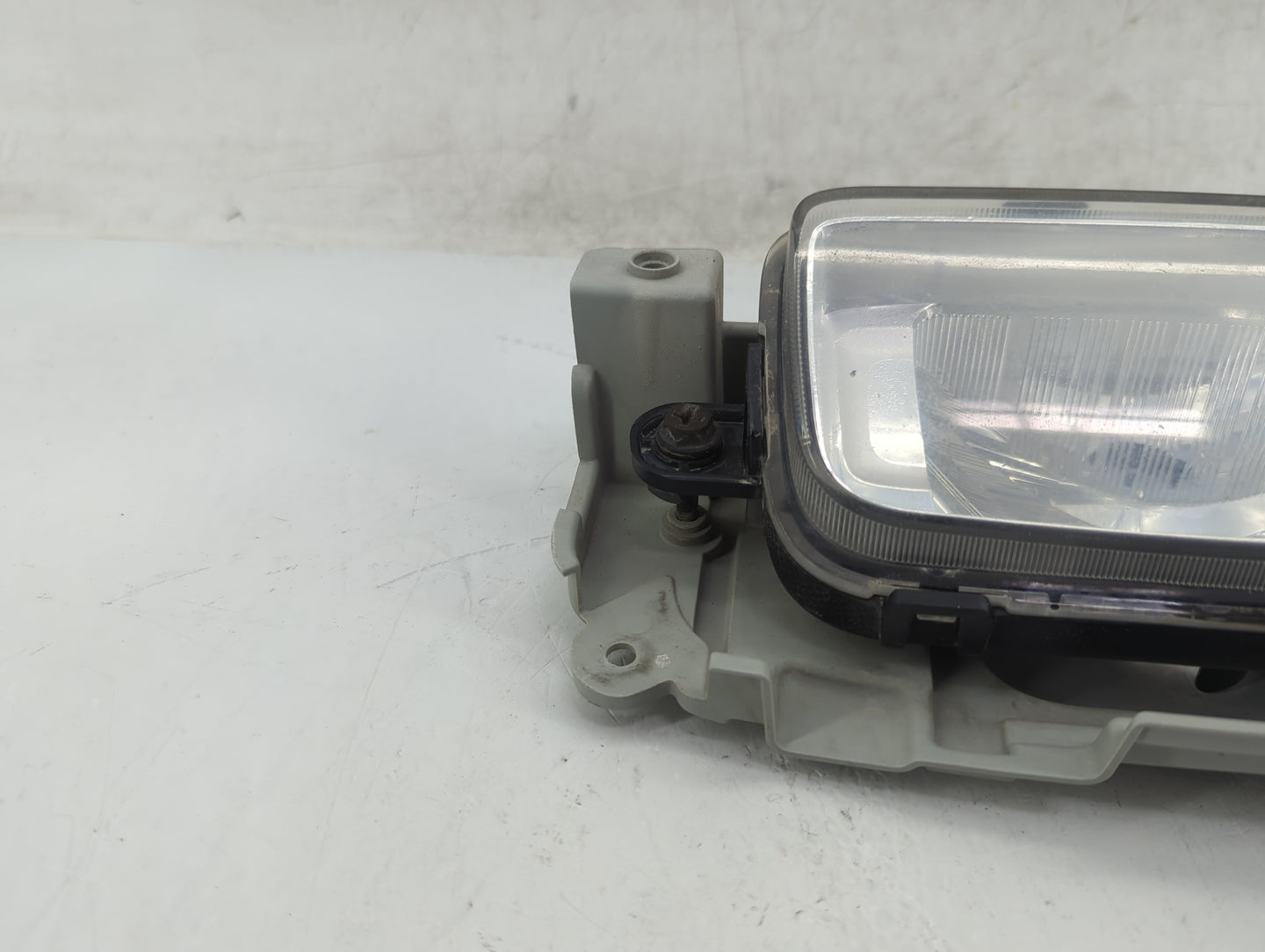 Driver Left Oem Front Light Lamp - Oemusedautoparts1.com