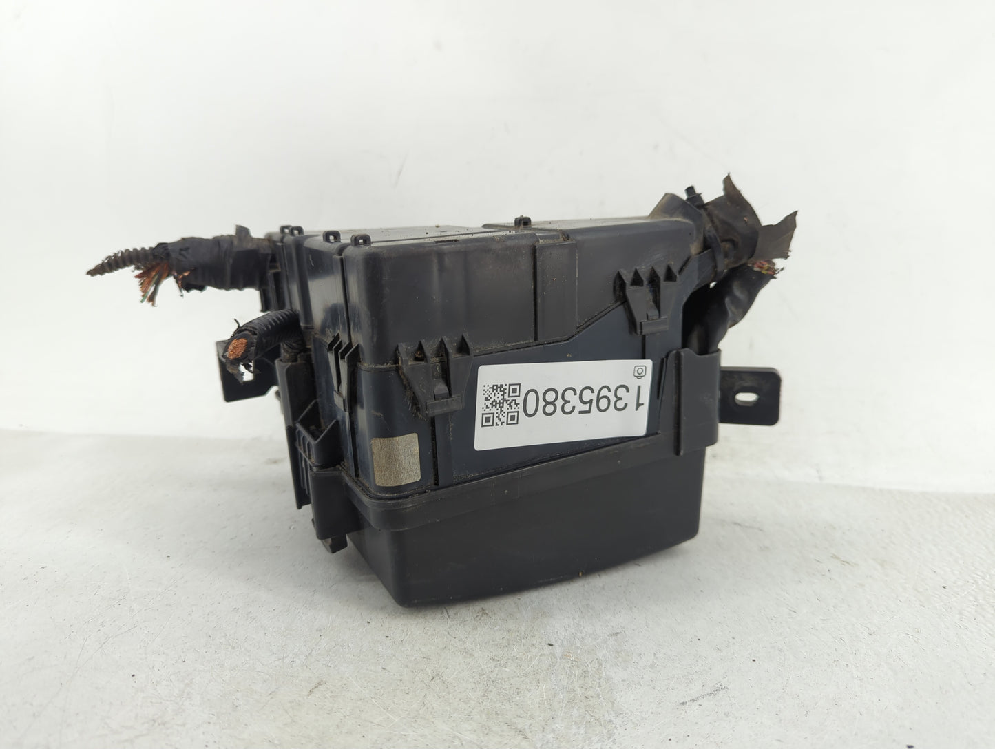 2014-2015 Kia Sorento Fusebox Fuse Box Panel Relay Module Fits Fits 2014 2015 OEM Used Auto Parts - Oemusedautoparts1.com