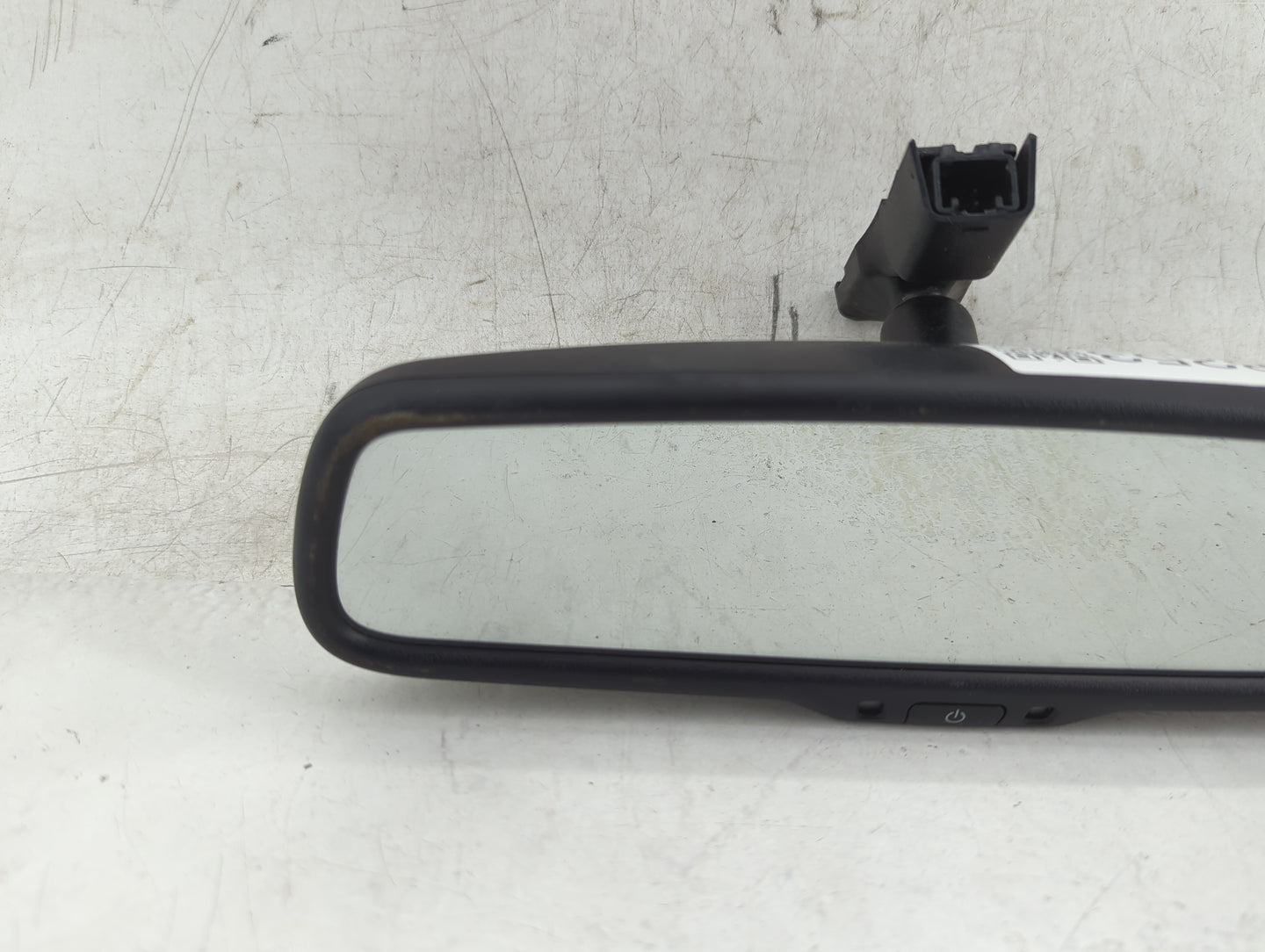 2011-2020 Kia Sorento Interior Rear View Mirror Replacement OEM P/N:905-2002 Fits OEM Used Auto Parts - Oemusedautoparts1.co