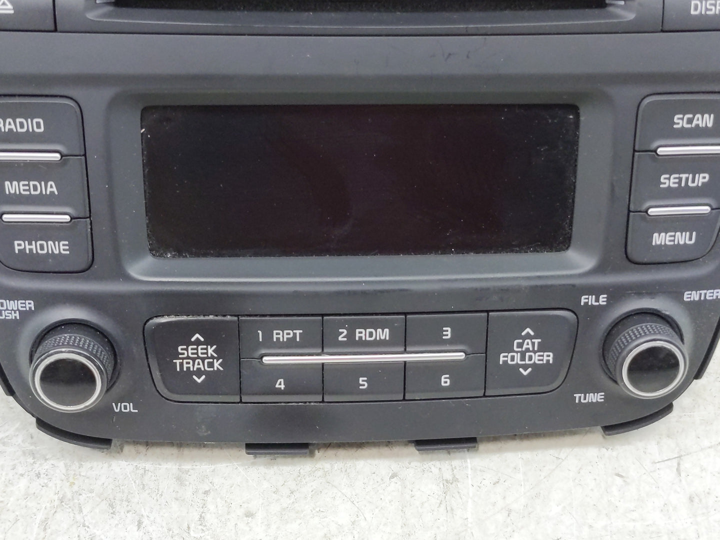 2014-2015 Kia Sorento Radio AM FM Cd Player Receiver Replacement P/N:96170-1UAA0VA Fits Fits 2014 2015 OEM Used Auto Parts -